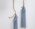 'Sustendo estas coisas vacilantes e disformes, todas estas memórias', espuma, arame e pano, dimensões variáveis, 2023 // 'Holding these wavering, shapeless things, all these memories', foam, wire and cloth, dimensions variable, 2023